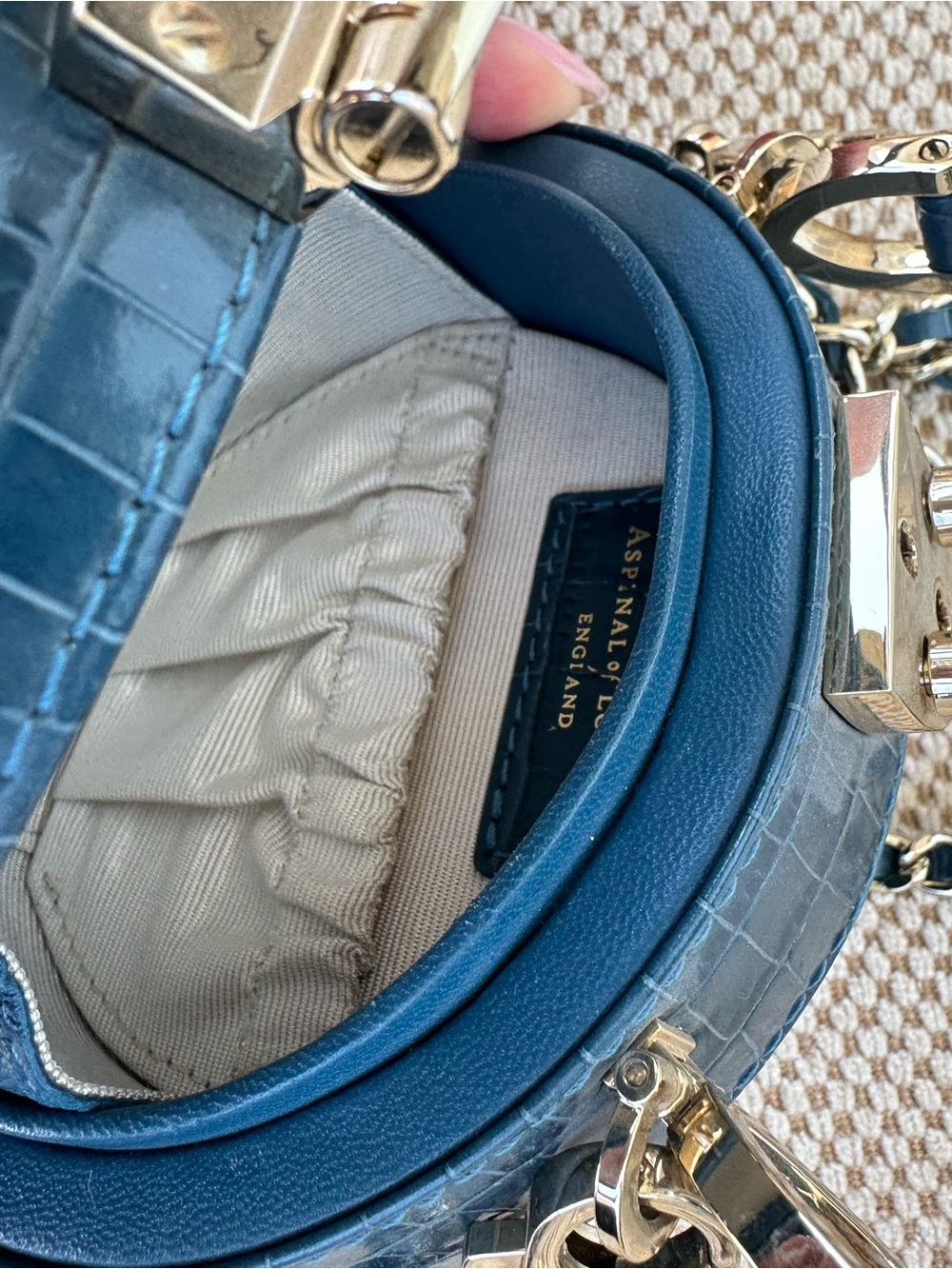 Aspinal of London England Teal Croc-Embossed Micro Hat Box Willow Patent Croc - Picture 4 of 6
